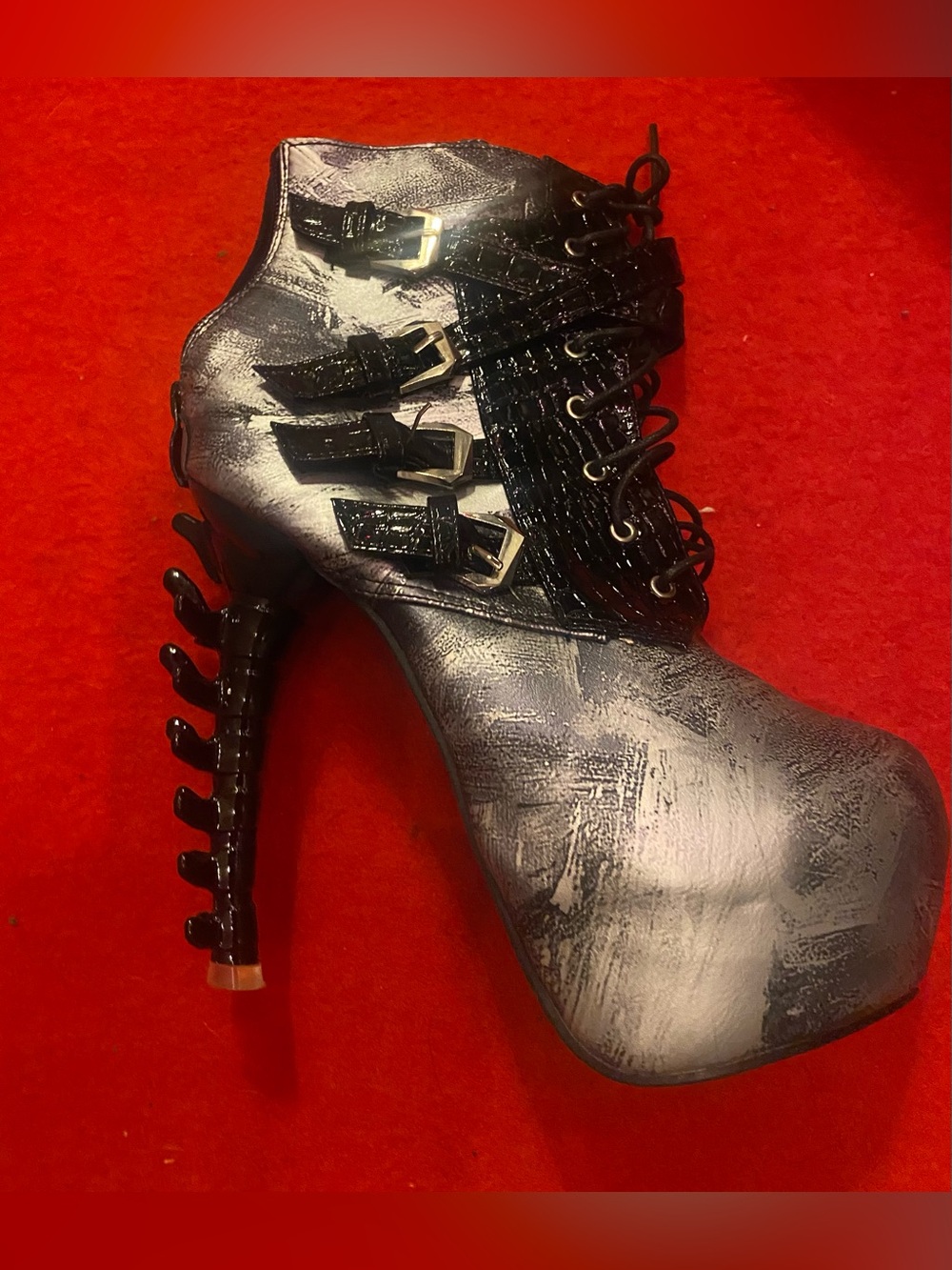 Dream Pairs Black and Gray - Spine Heeled Platform Ankle Boot With Buckles - Picture 3 of 6